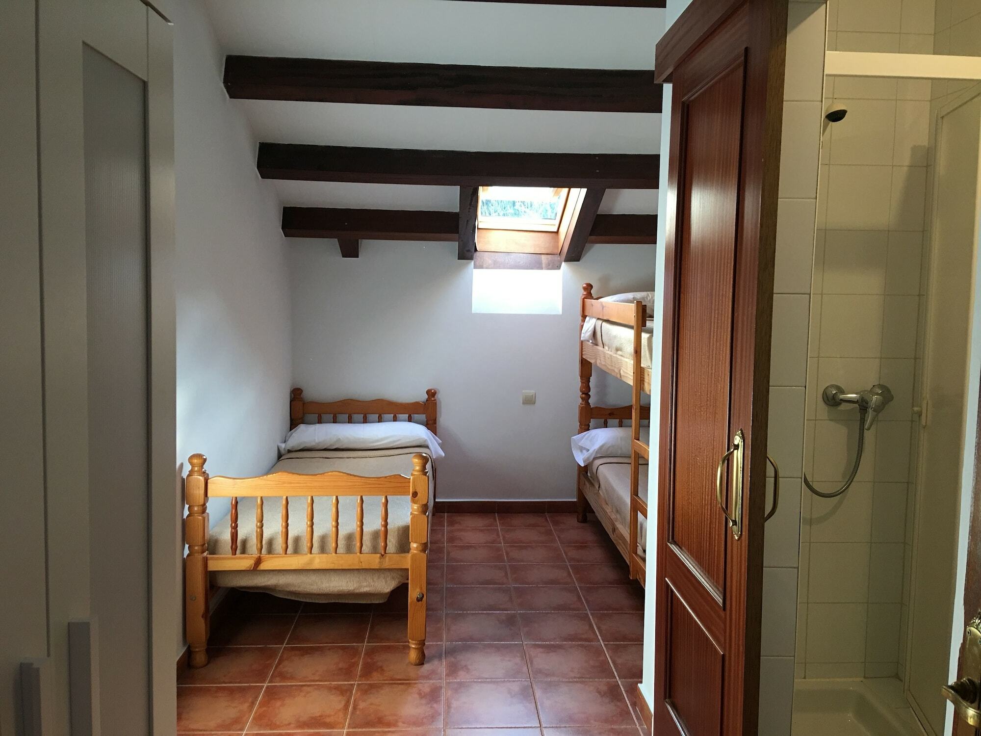 קרניה דה קברלס Albergue Cabrales מראה חיצוני תמונה
